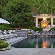 Cottage: Pond