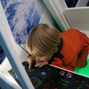 Space Shuttle Bunk Bed