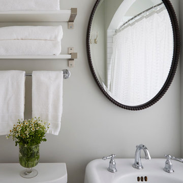Shorewood Vintage Bathroom