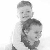 Dee Murphy's photo