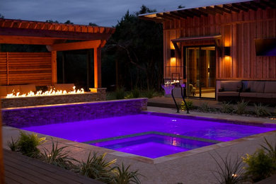 Example of a trendy pool design in Houston