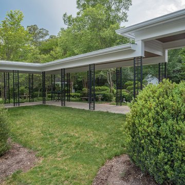 Lenoir City Main House + Guest House