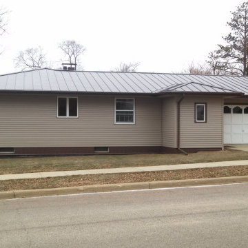 Standing Seam Steel Roof, Seamless Steel Siding & Versetta Stone