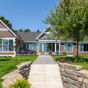 Ottawa River Cottage with a View