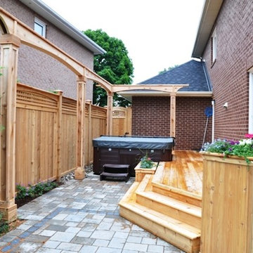 Hot Tub Deck and Privacy Fence