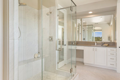 Example of a minimalist bathroom design in Sacramento