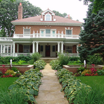 ALGONA, IOWA - RESIDENCE
