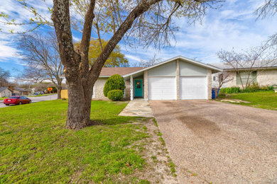 Inspiration for a timeless exterior home remodel in Austin