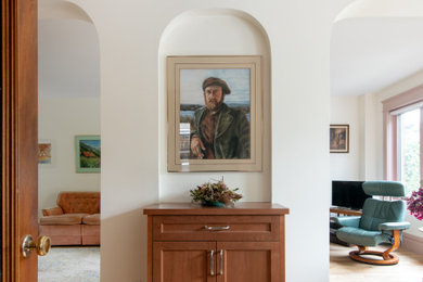 Elegant home design photo in Ottawa