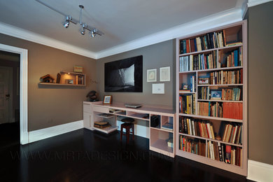 Trendy home office photo in New York
