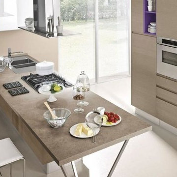 Modern Italian Custom Made Kitchens by LUBE