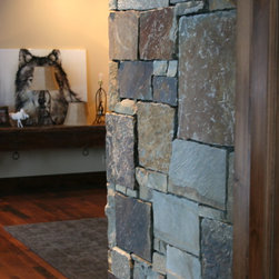 Camas Gold Ledge Stone - Siding And Stone Veneer