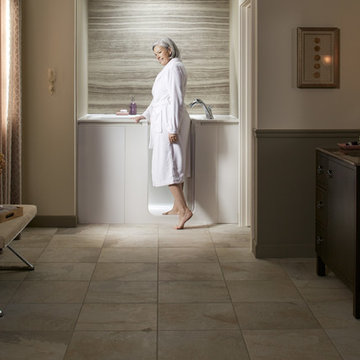 KOHLER Walk-In Bath