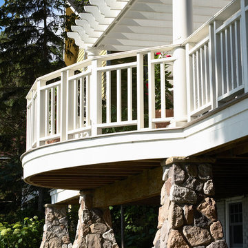 Dutch Colonial on Lake Minnetonka
