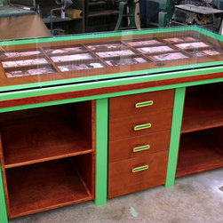 Green Breakfast Bar - Kitchen Islands And Kitchen Carts