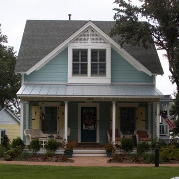 East Beach Cottage Court
