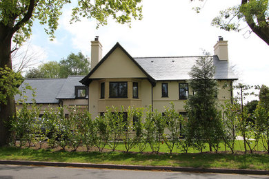 This is an example of an arts and crafts home design in Cheshire.