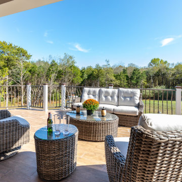 Fascinating Outdoor Living Space When it is Cold, Warm or Hot in Centreville VA