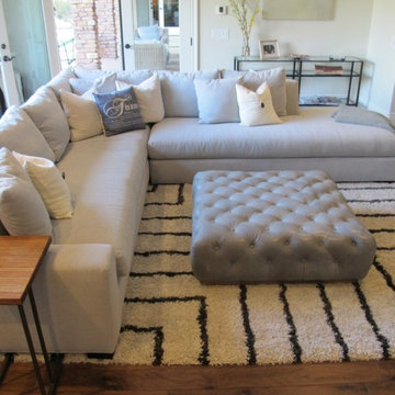 Clean and Comfortable Family Room