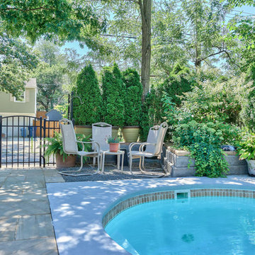 Ranch addition connecting to courtyard