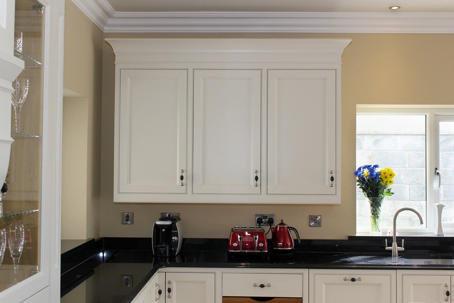 Deluxe Handcrafted & Hand-painted In-Frame kitchen,
