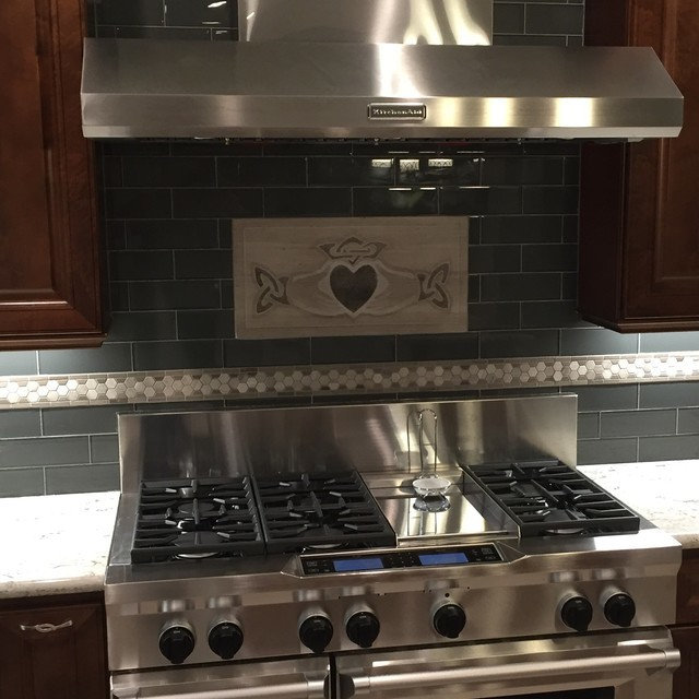 Kitchen Backsplash Tile- Claddagh in carerra marble: Custom