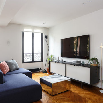 Contemporary Living Room