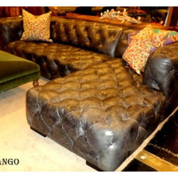 Sofas & Sectionals