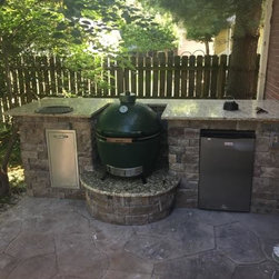 St. Matthew's outdoor kitchen with green egg - Outdoor Products