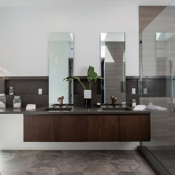 New construction home builders in Glydon Venice CA