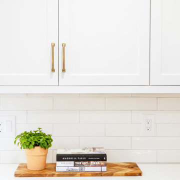 Light Filled Transitional Kitchen Renovation