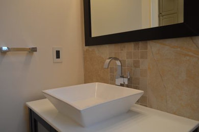 Example of a trendy bathroom design in New York