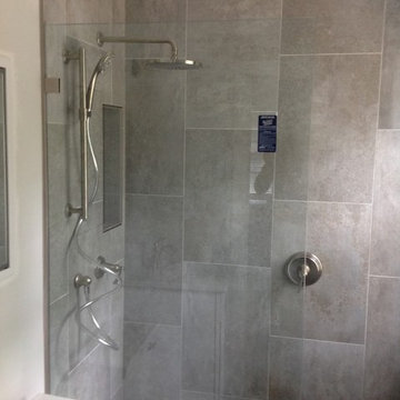 Small Scale Master Bathroom