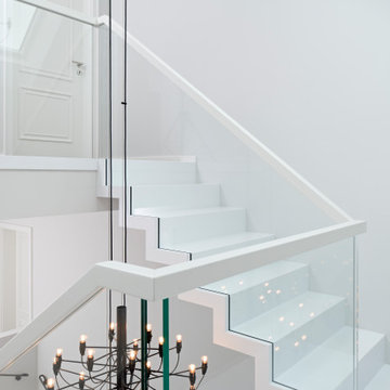 Zig Zag staircase design in CORIAN, just white! Siller Design