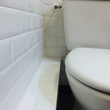 WC: Embellissement d'un coin toilettes totalement dénué de charmes