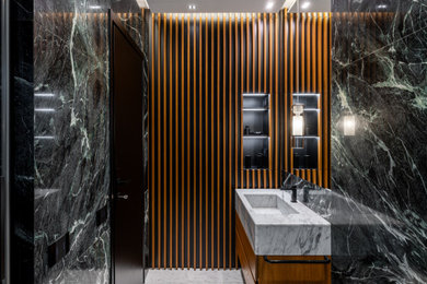 Immagine di un bagno di servizio design