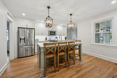 Kitchen photo in Philadelphia
