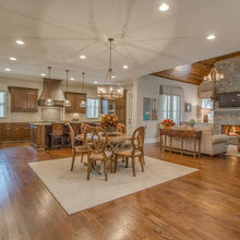 2017 FAMILY ROOM