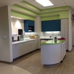 Wilsonart "Frosty White" Acrylic Solid Surface Perimeter Countertops - Kitchen Countertops