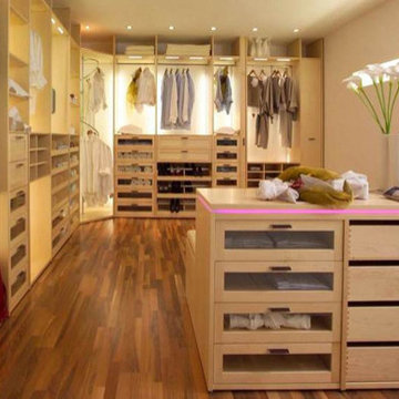 Custom Luxury Closets