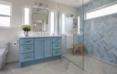 Bathroom of the Week: Accessibility and Blue Style for Retirees