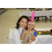 Caryn Lee's photo