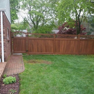 Woodgrain Vinyl Fences & Gates