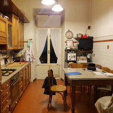 Guarda Come Questa Cucina ha Guadagnato Una Lavanderia Nascosta