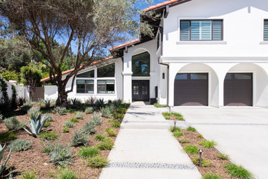 Photo of a beach style home in Orange County.