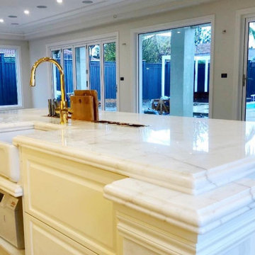 White & Gold Kitchen
