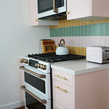 Vintage Inspired Kitchen Backsplash