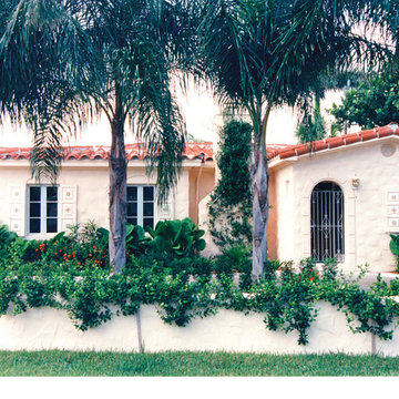 Old-World Landscape in Boca Raton