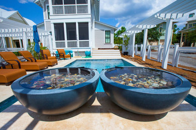 Inspiration for a pool remodel in Miami