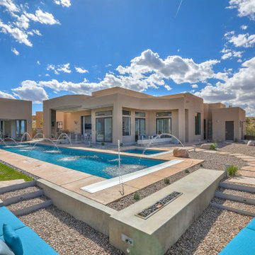 Dazzling Desert Overlook - Mariposa